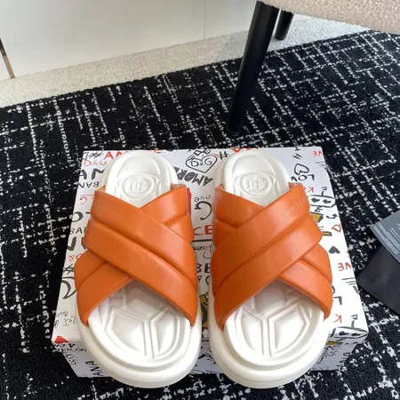 ドルチェ＆ガッバーナ スリッパ