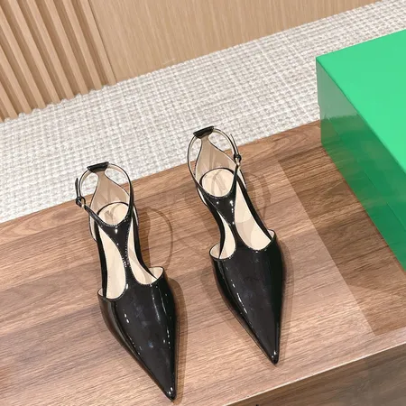 ボッテガ ヴェネタ サンダル