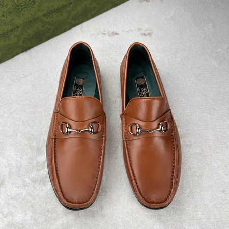 グッチ ビジネスシューズ