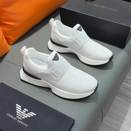 アルマーニ カジュアルシューズ