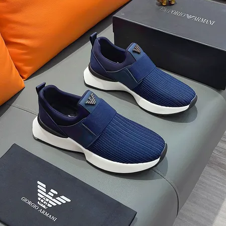 アルマーニ カジュアルシューズ