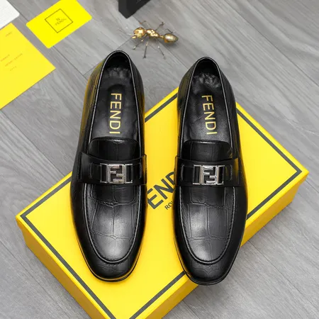 フェンディ ビジネスシューズ