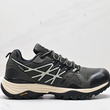 ノースフェイス スニーカー