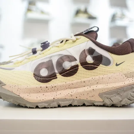 ナイキ カジュアルシューズ