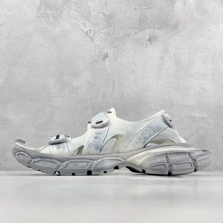 バレンシアガ サンダル