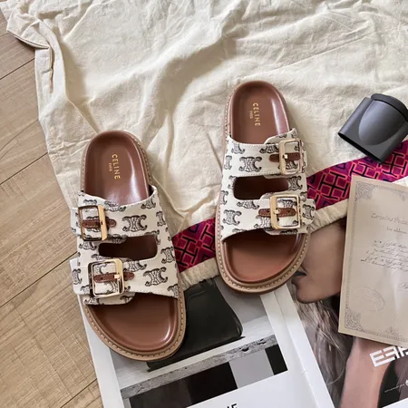 セリーヌ スリッパ