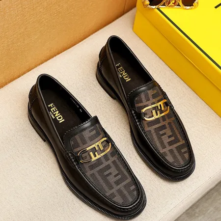 フェンディ ビジネスシューズ