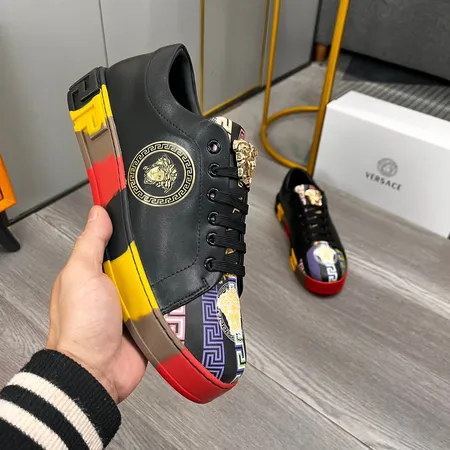 ヴェルサーチ カジュアルシューズ