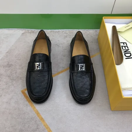 フェンディ ビジネスシューズ