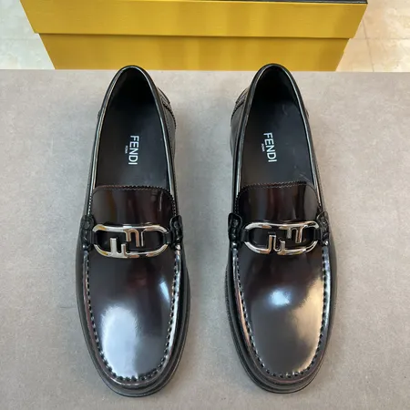 フェンディ ビジネスシューズ