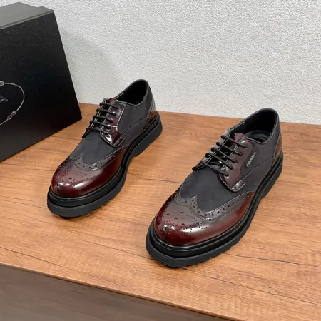 プラダ ビジネスシューズ