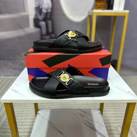 ヴェルサーチ スリッパ