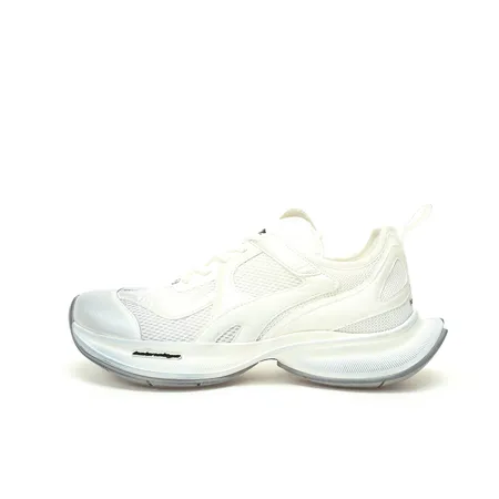 バレンシアガ スニーカー