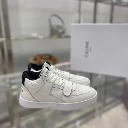 セリーヌ カジュアルシューズ