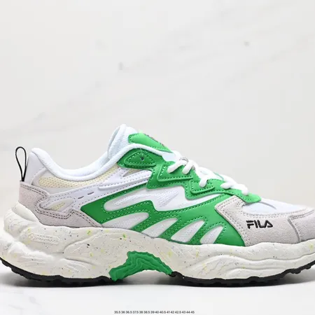 フィラ スニーカー