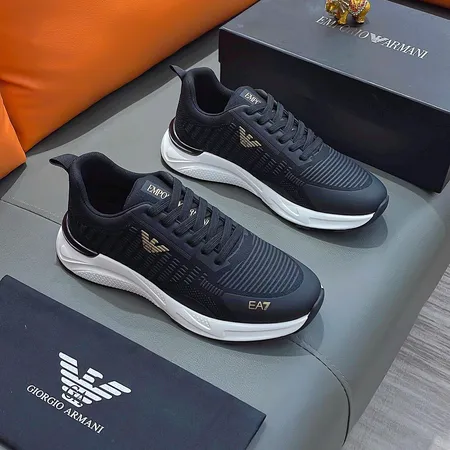 アルマーニ カジュアルシューズ