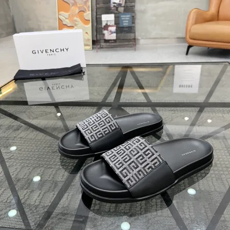 ジバンシィ スリッパ