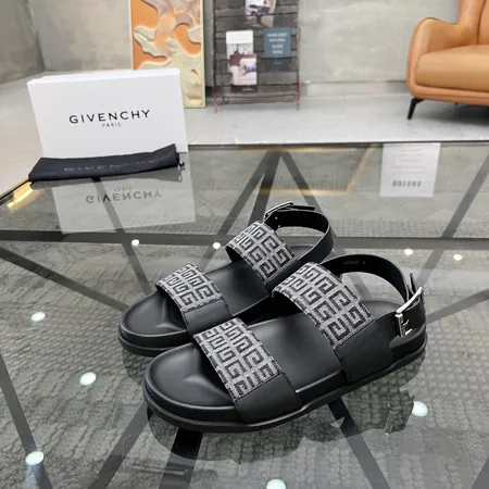 ジバンシィ スリッパ