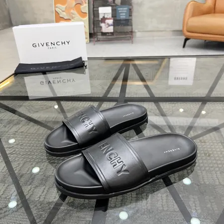 ジバンシィ スリッパ