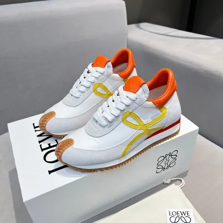 ロエベ カジュアルシューズ