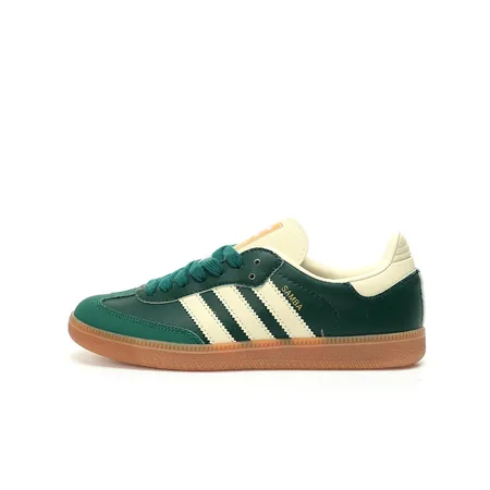 アディダス カジュアルシューズ