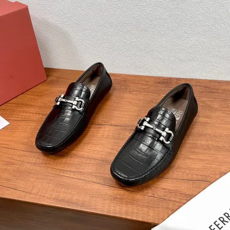 フェラガモ ビジネスシューズ