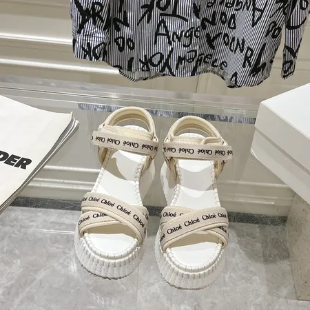 クロエ サンダル