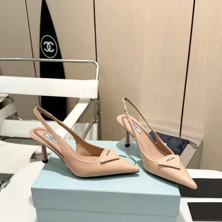 プラダ サンダル