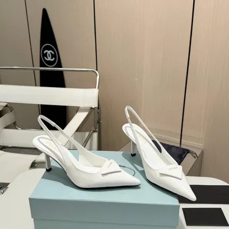 プラダ サンダル