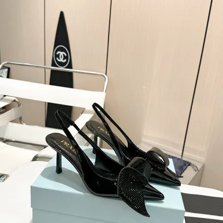 プラダ サンダル