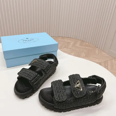 プラダ サンダル