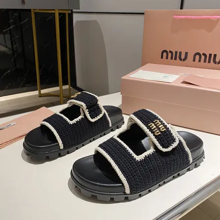 ミュウミュウ スリッパ