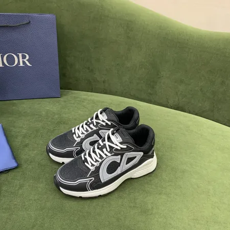 ディオール スニーカー