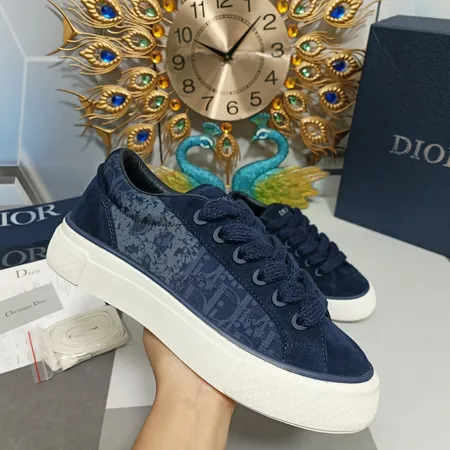 ディオール カジュアルシューズ