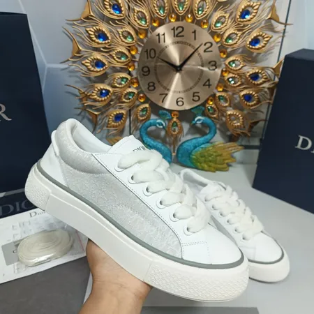 ディオール カジュアルシューズ