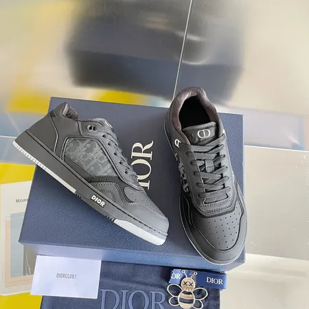 ディオール カジュアルシューズ