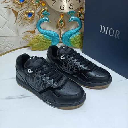 ディオール カジュアルシューズ