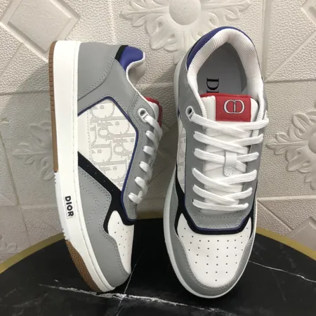 ディオール カジュアルシューズ