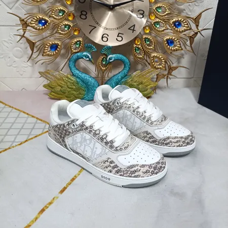 ディオール カジュアルシューズ