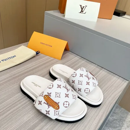 ルイヴィトン スリッパ