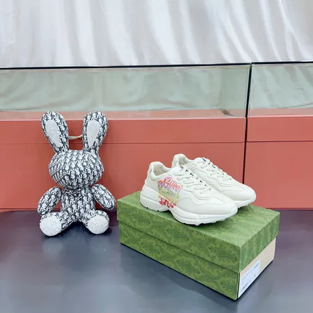 グッチ スニーカー