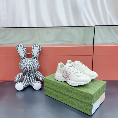 グッチ スニーカー