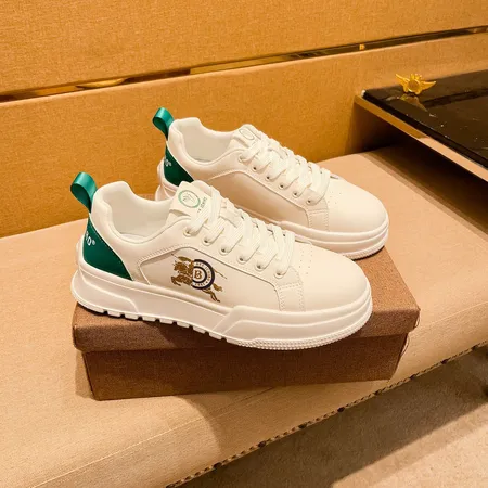 バーバリー ス カジュアルシューズ