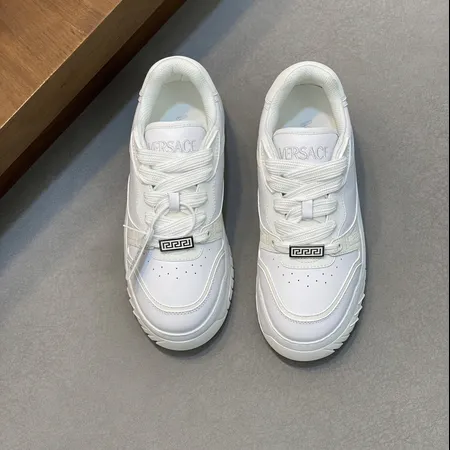 ヴェルサーチ カジュアルシューズ