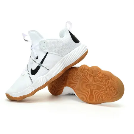 ナイキ スニーカー