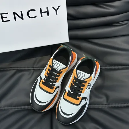 ジバンシィ カジュアルシューズ