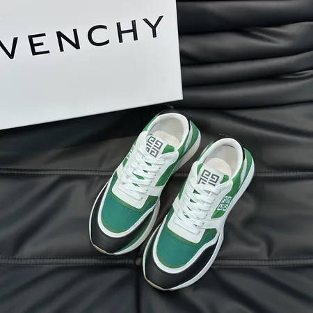 ジバンシィ カジュアルシューズ