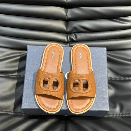 ディオール スリッパ