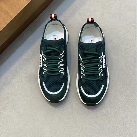 バーバリー ス スニーカー