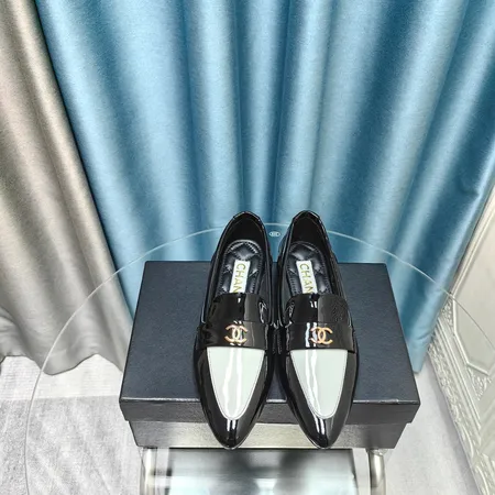シャネル ビジネスシューズ